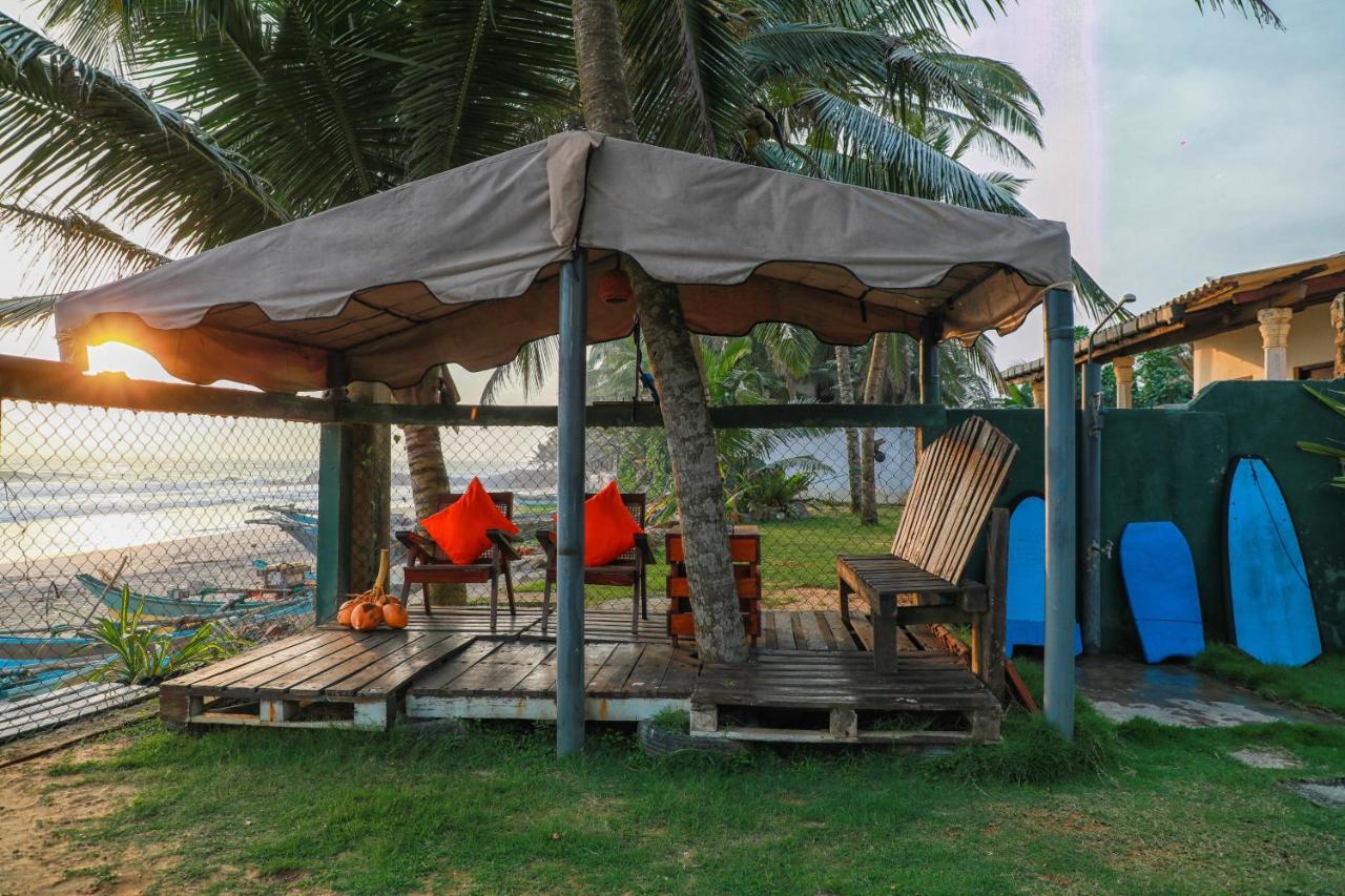 Ayomal Beach Paradise Boossa Bagian luar foto