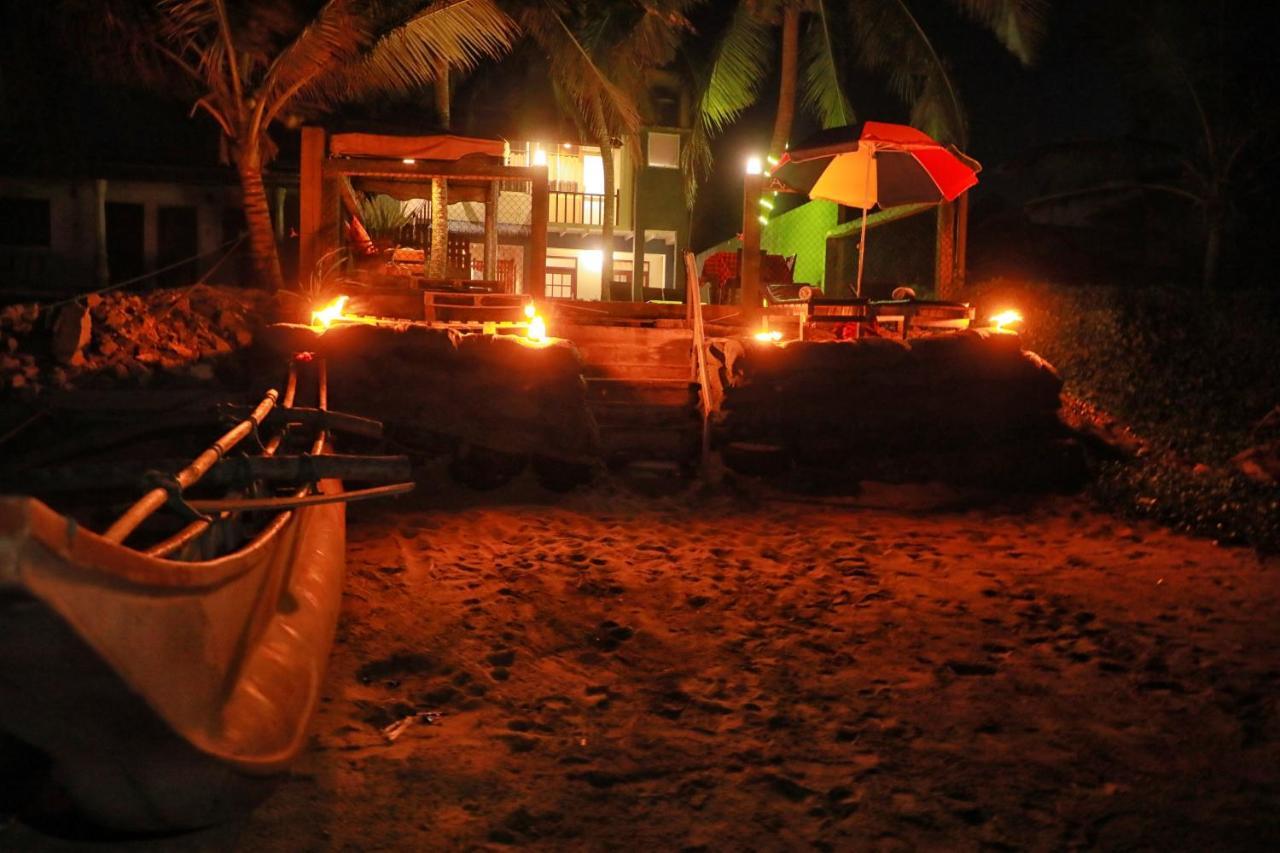 Ayomal Beach Paradise Boossa Bagian luar foto
