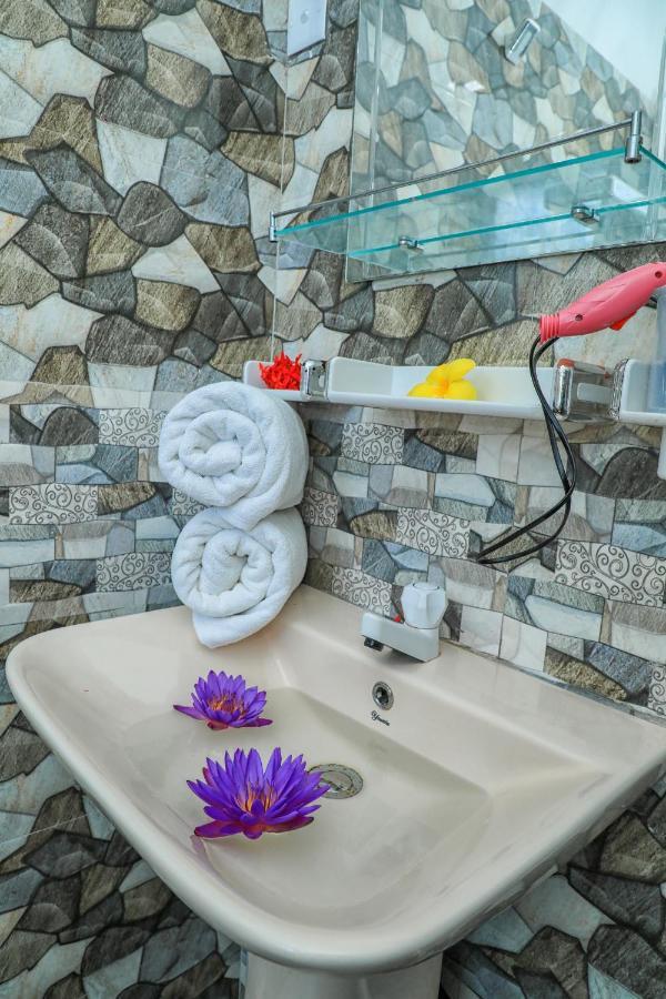 Ayomal Beach Paradise Boossa Bagian luar foto