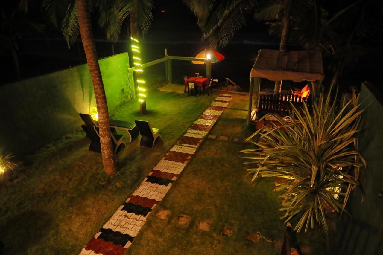Ayomal Beach Paradise Boossa Bagian luar foto